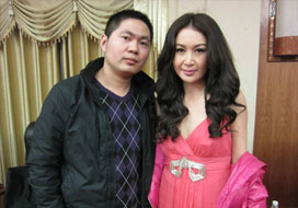 广州PG国际与明星合影